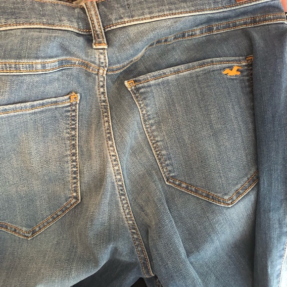 Hollister 33W 32L (17R) mid rise boot cut jeans - Picture 4 of 4